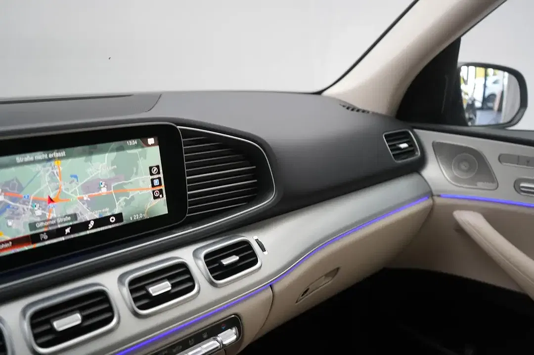 Mercedes-Benz GLE 350 - Thumbnail 17