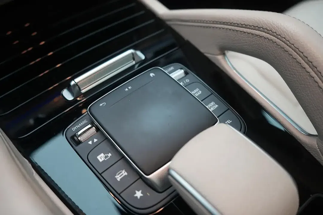 Mercedes-Benz GLE 350 - Thumbnail 20