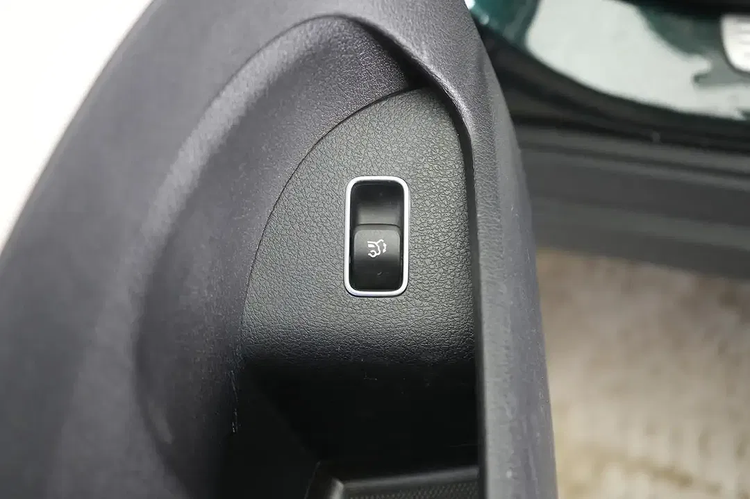Mercedes-Benz GLE 350 - Thumbnail 30