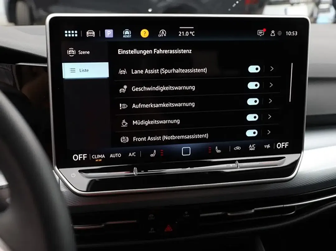 Volkswagen Golf - Thumbnail 12