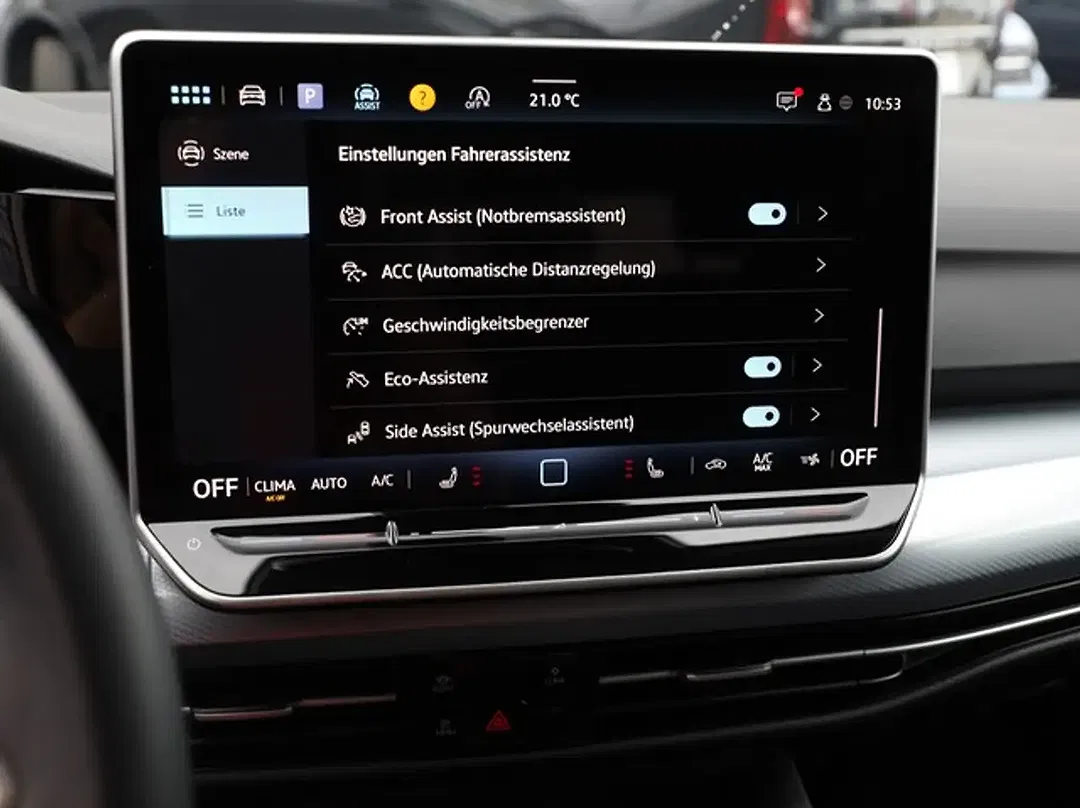 Volkswagen Golf - Thumbnail 13