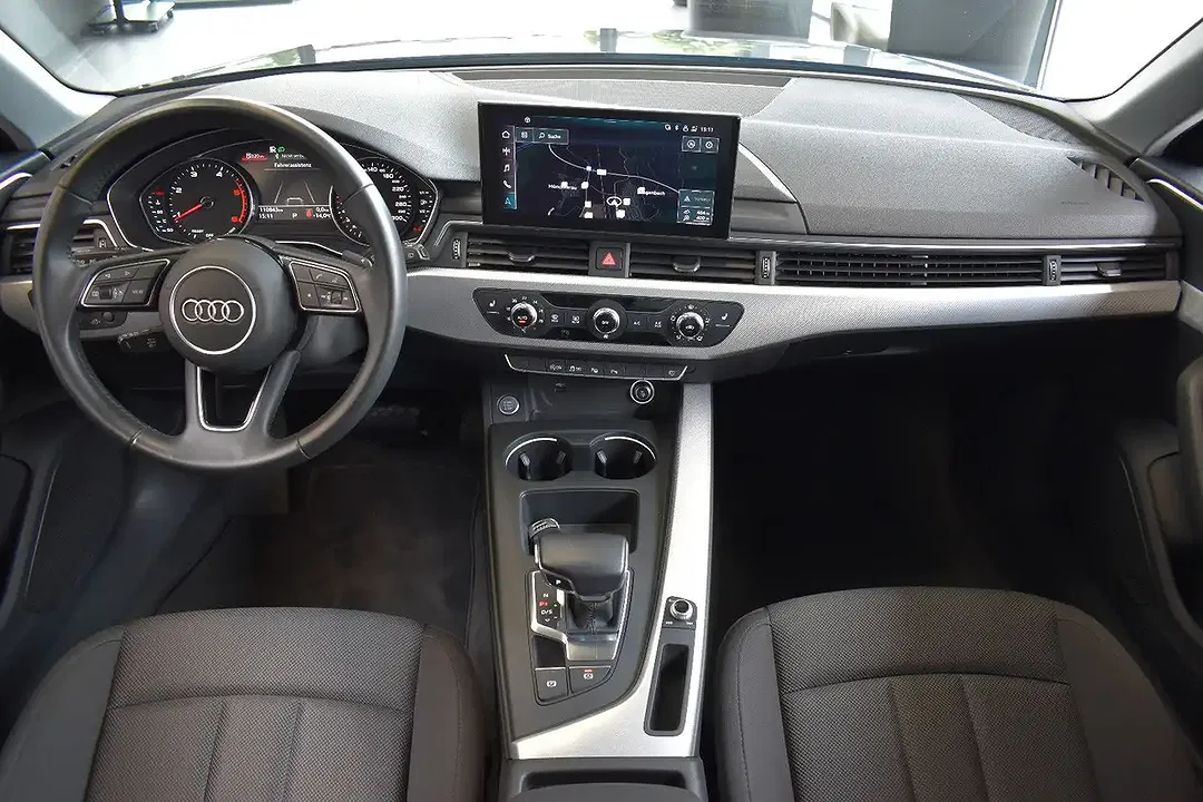 Audi A4 S tronic Avant - foto 2