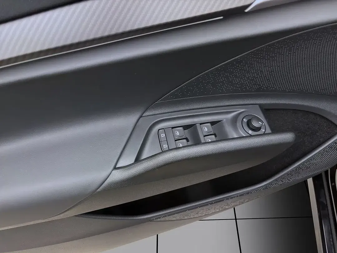 Skoda Enyaq - Thumbnail 11