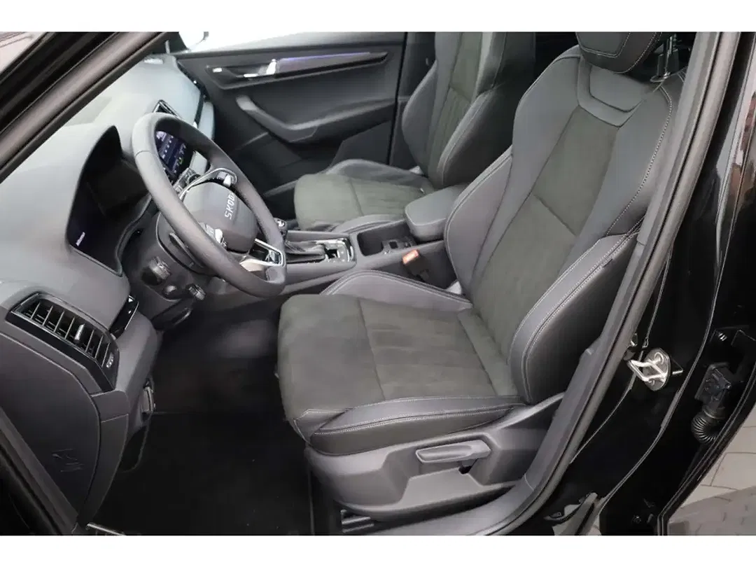 Skoda Karoq - Thumbnail 5