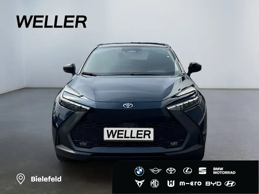 Toyota C-HR - Thumbnail 2