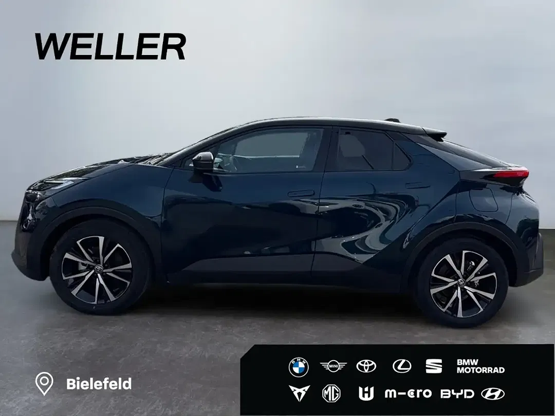 Toyota C-HR - Thumbnail 4