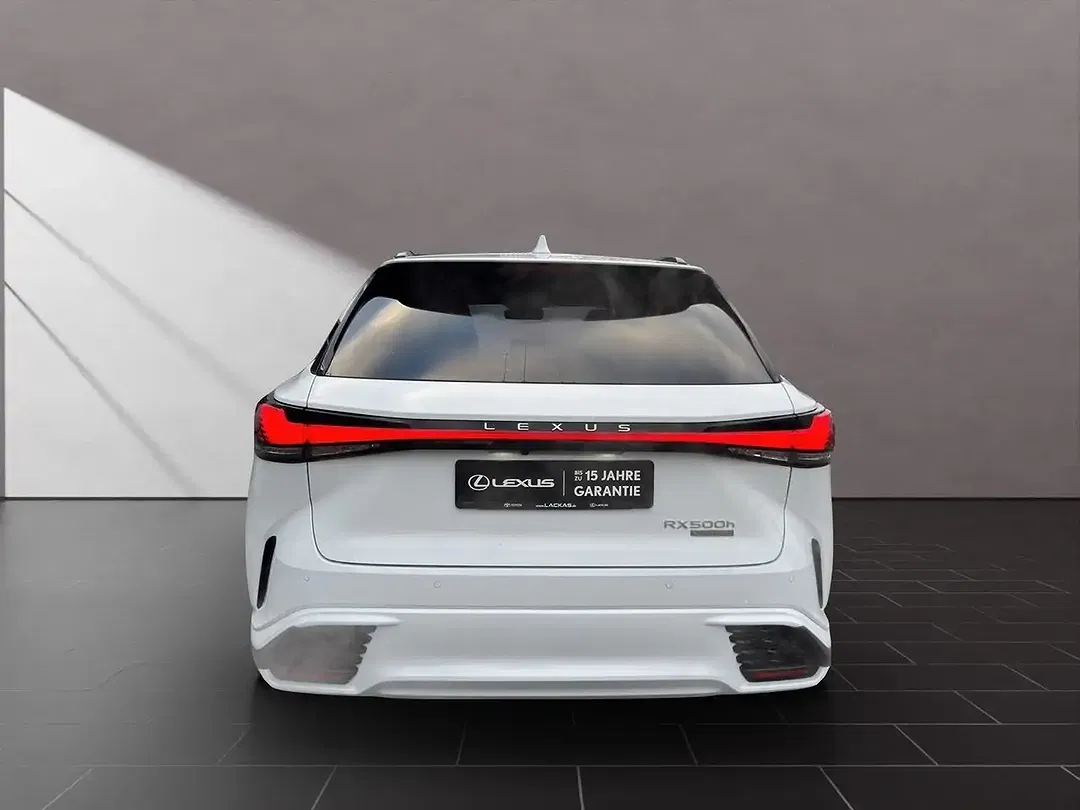 Lexus RX 500h - Thumbnail 4