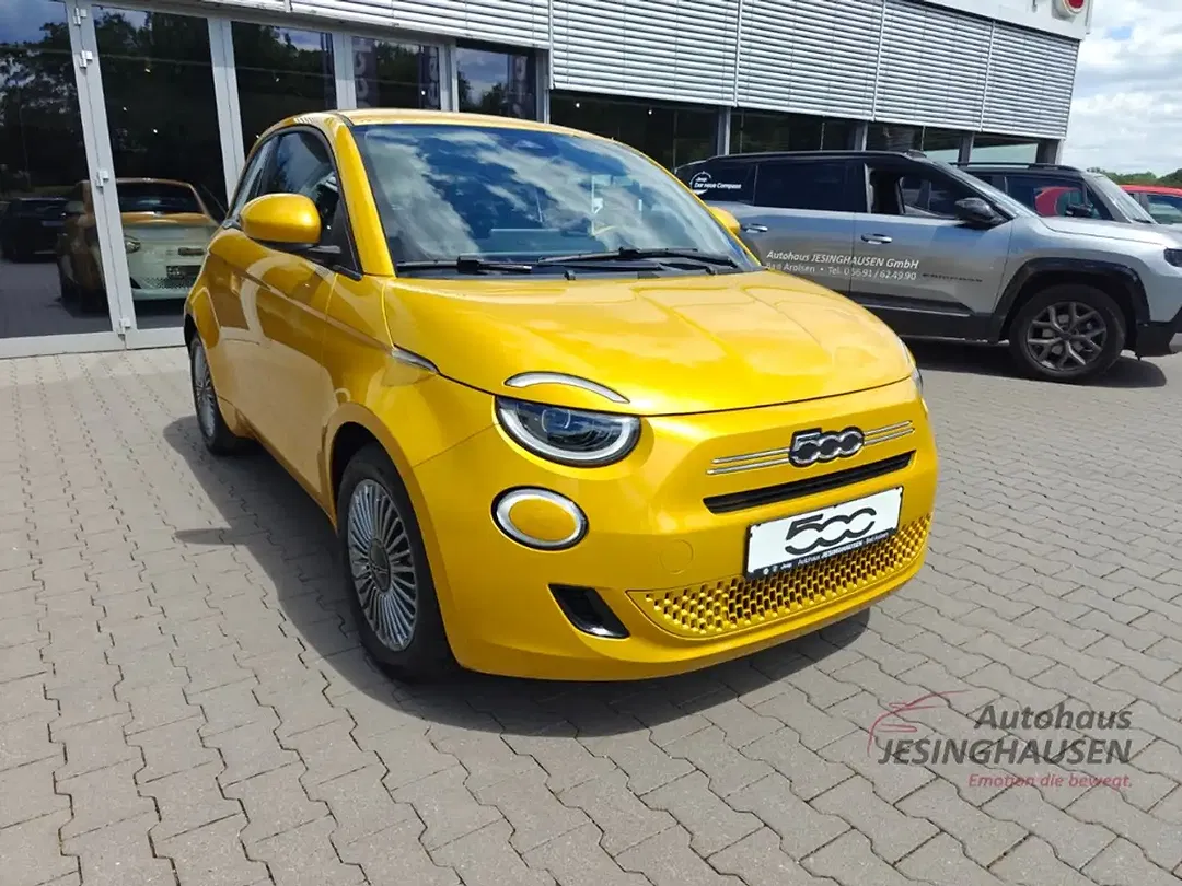 Fiat 500 - Thumbnail 3