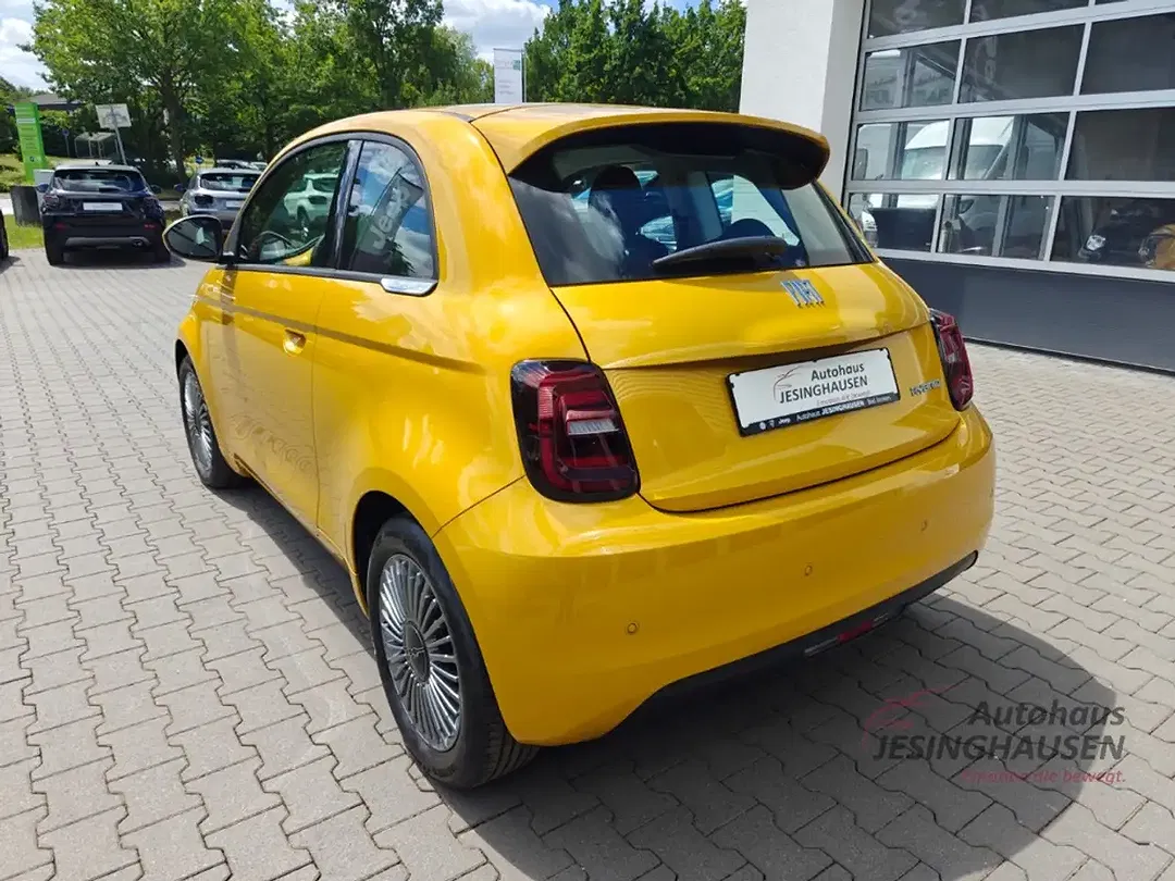 Fiat 500 - Thumbnail 9