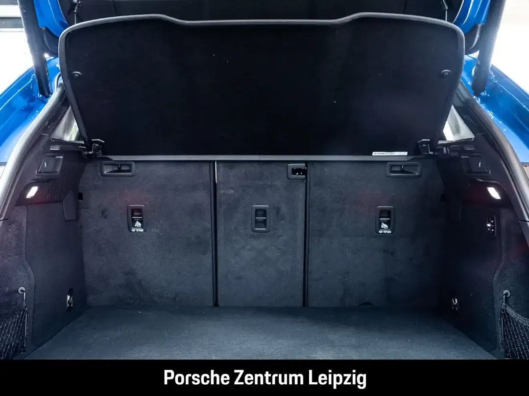 Porsche Macan - Thumbnail 12