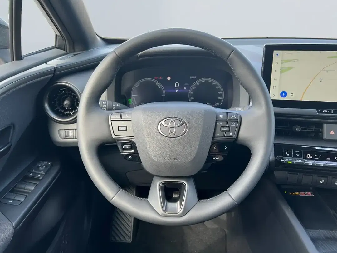 Toyota C-HR - Thumbnail 10