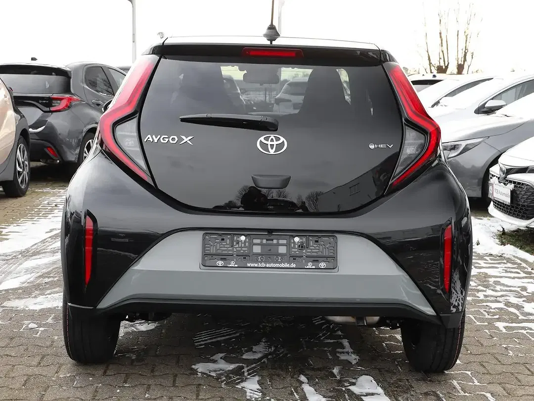 Toyota Aygo X - Thumbnail 3