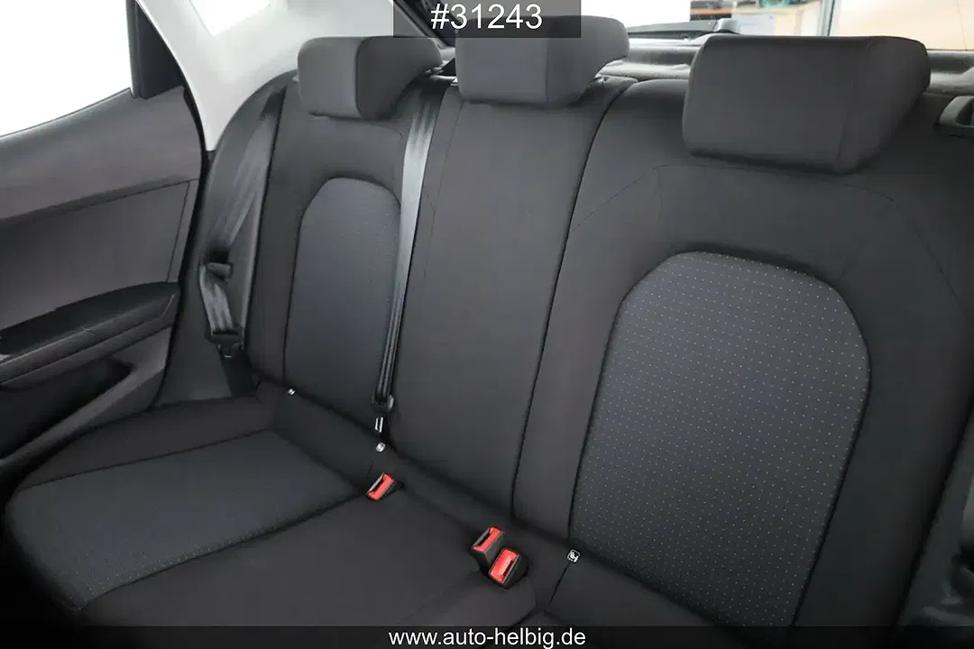 SEAT Ibiza - Thumbnail 12