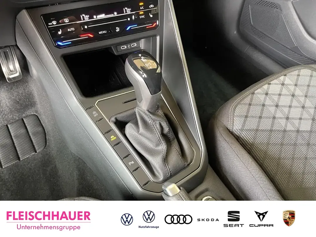 Volkswagen Polo - Thumbnail 12