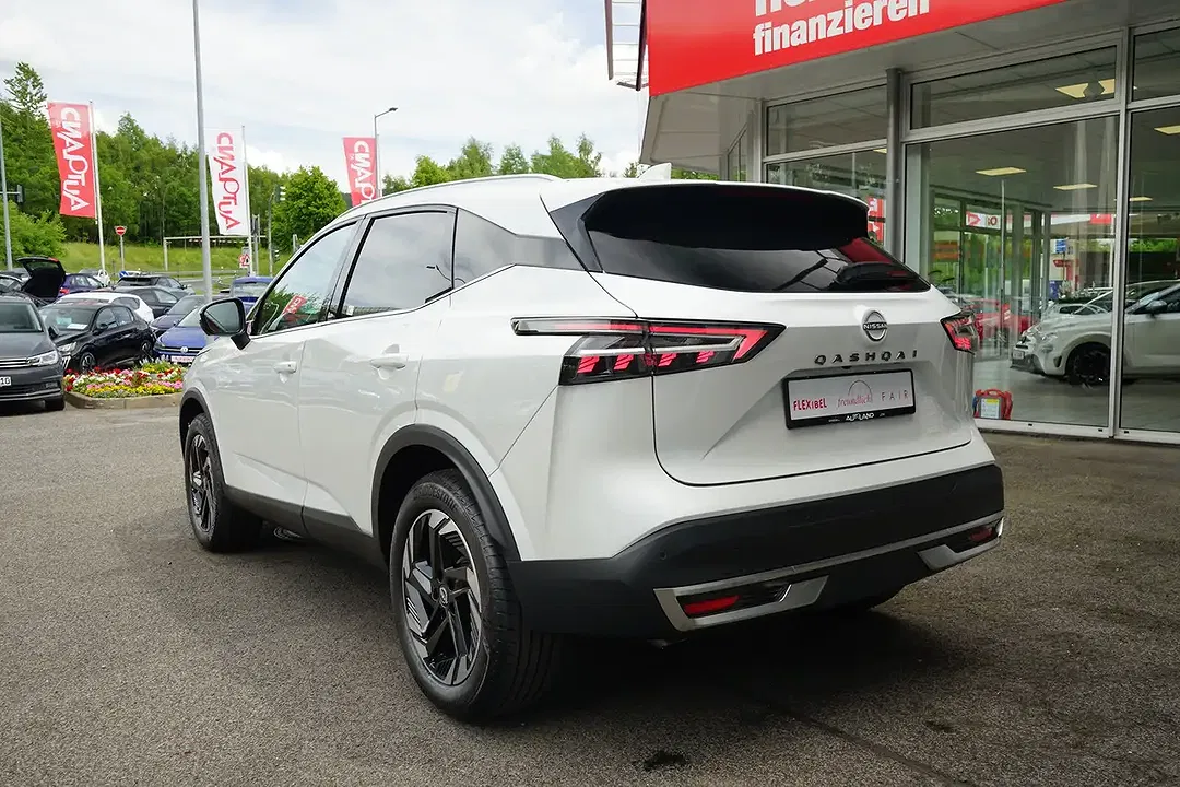 Nissan Qashqai - Thumbnail 5