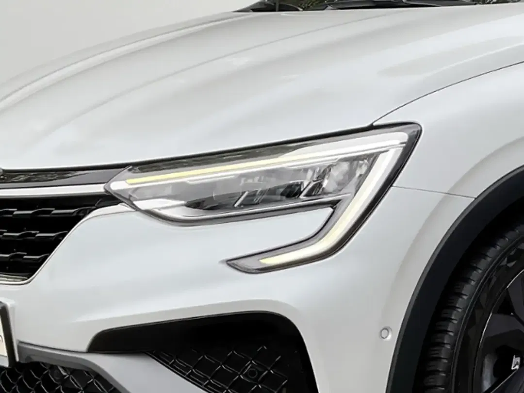 Renault Arkana - Thumbnail 4