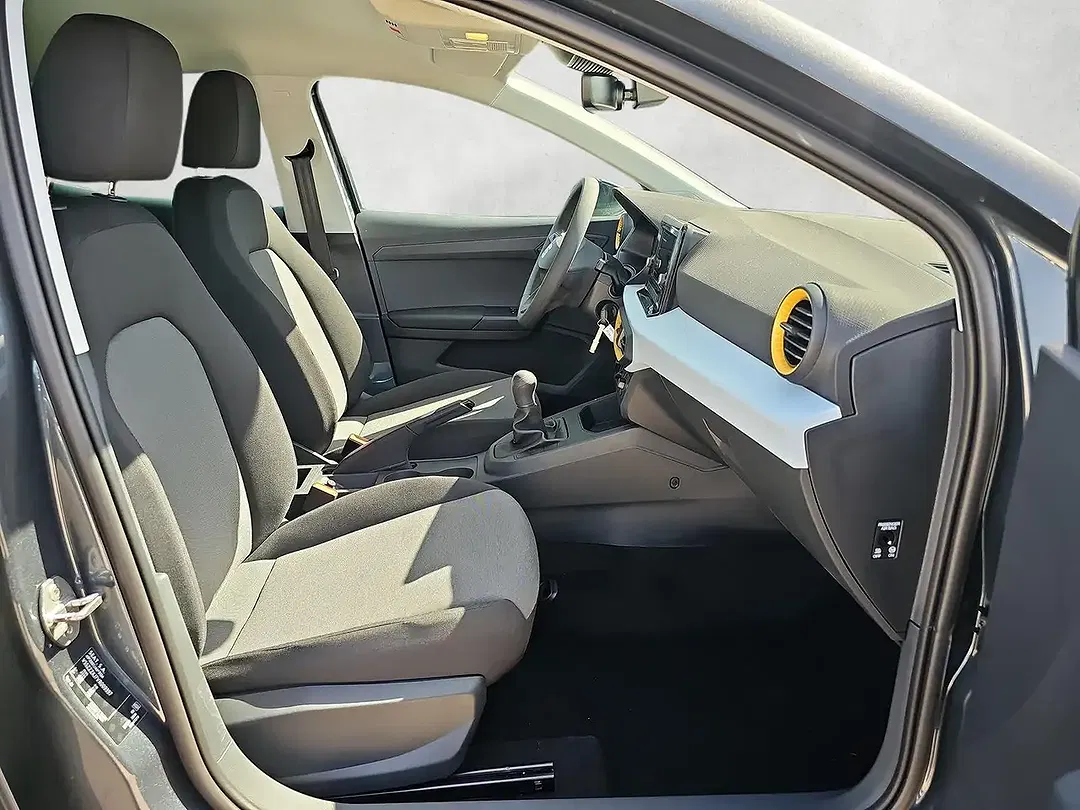 SEAT Ibiza - Thumbnail 10