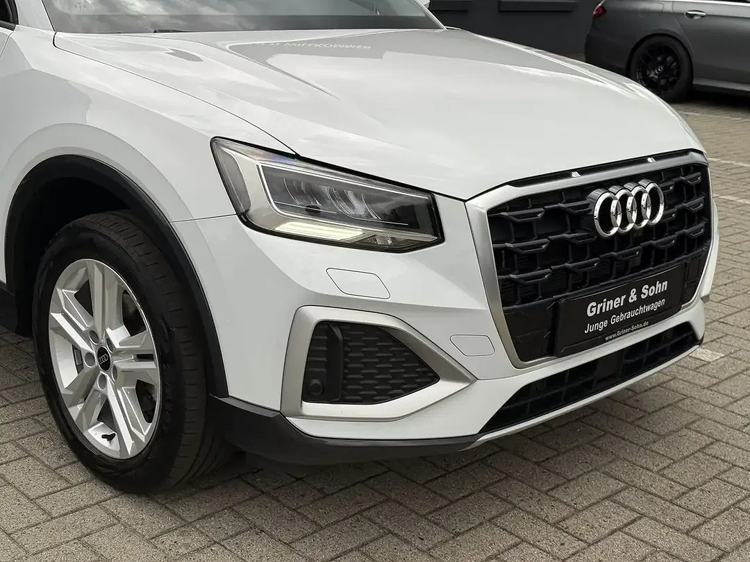 Audi Q2 - Thumbnail 4