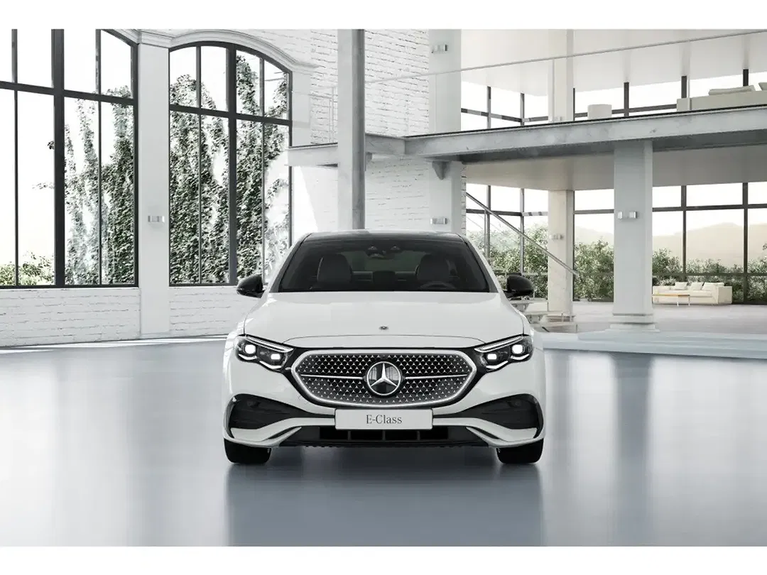 Mercedes-Benz E 220 - Thumbnail 4