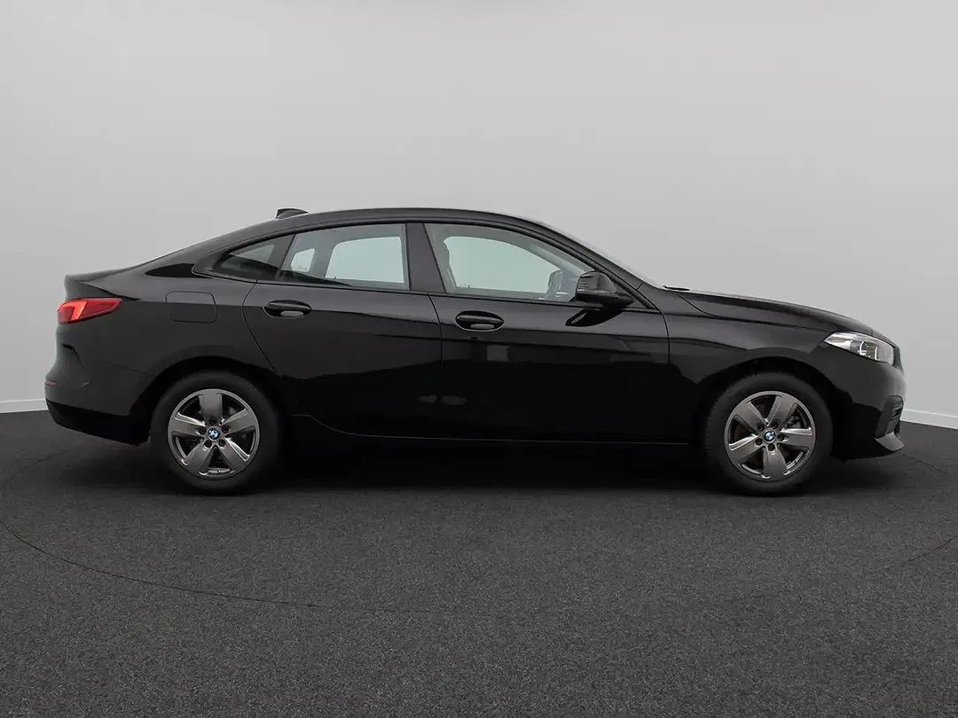 BMW 218 - Thumbnail 5