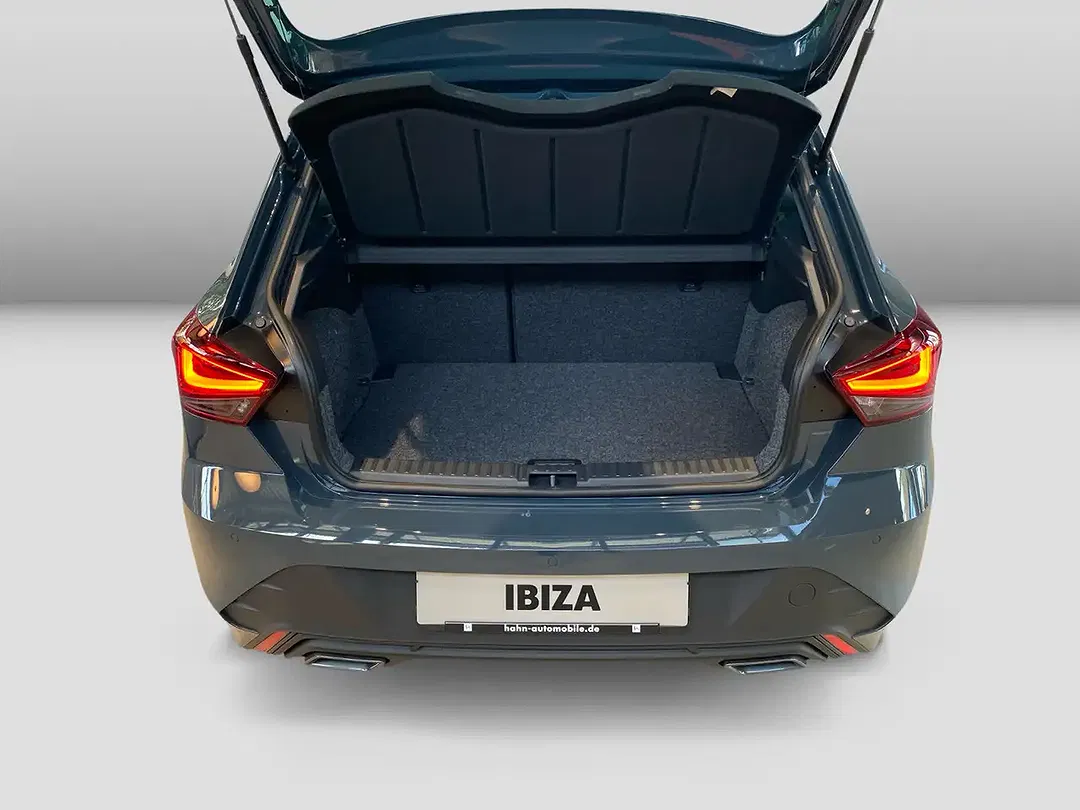 SEAT Ibiza - Thumbnail 10