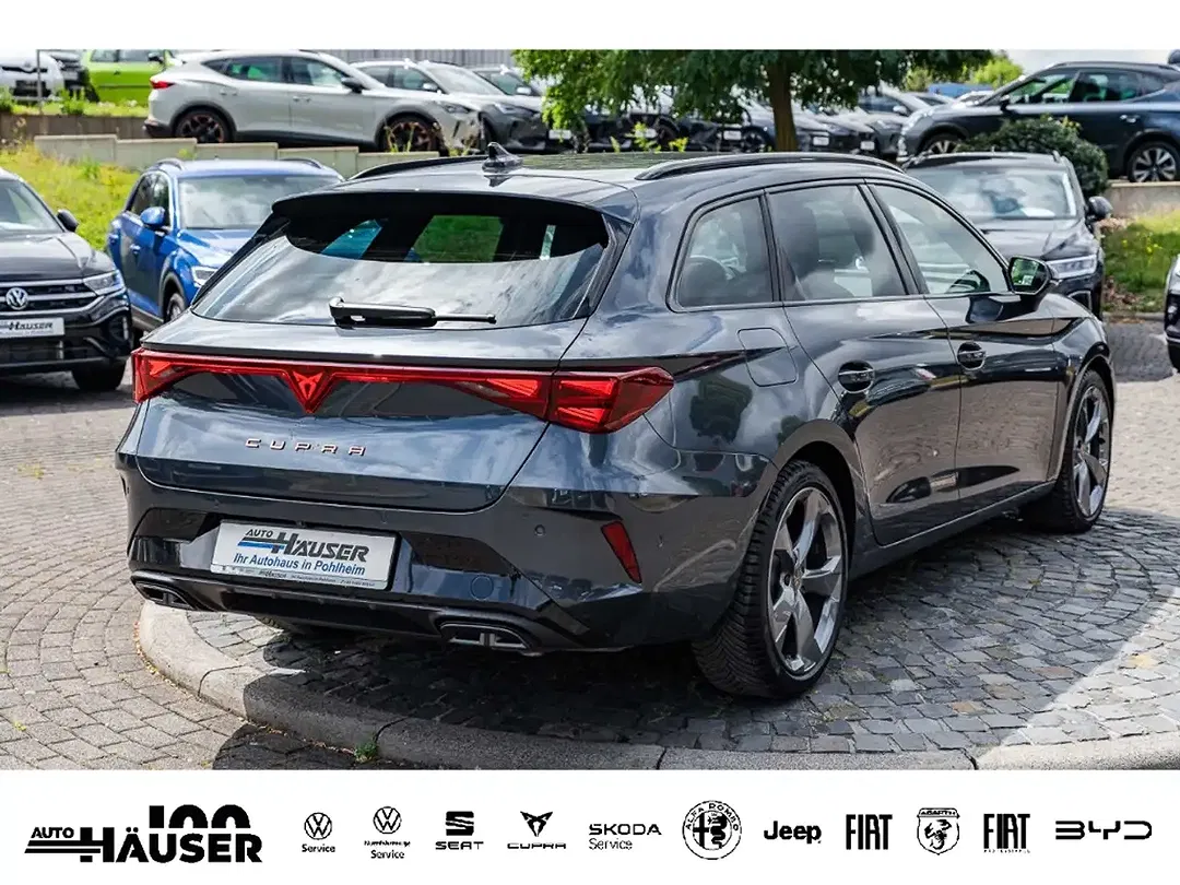 CUPRA Leon - Thumbnail 3