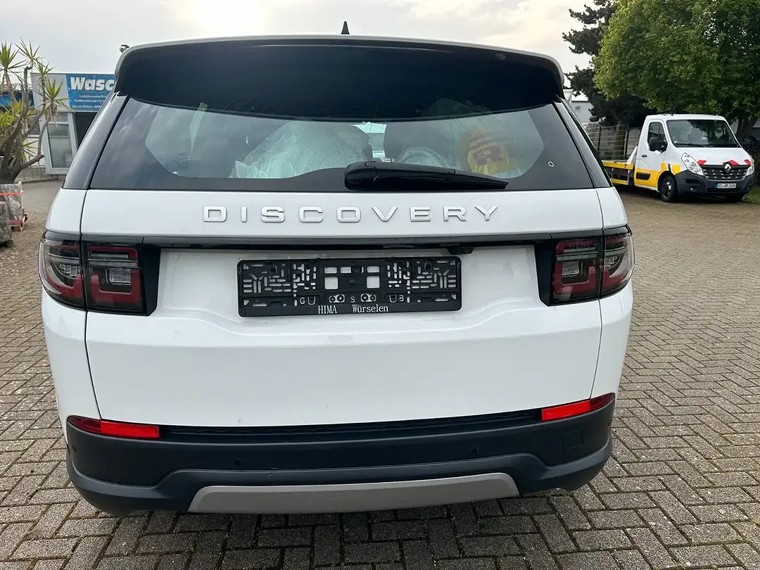 Land Rover Discovery - Thumbnail 3