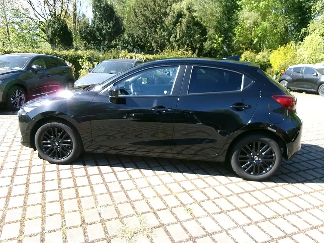 Mazda 2 - Thumbnail 3