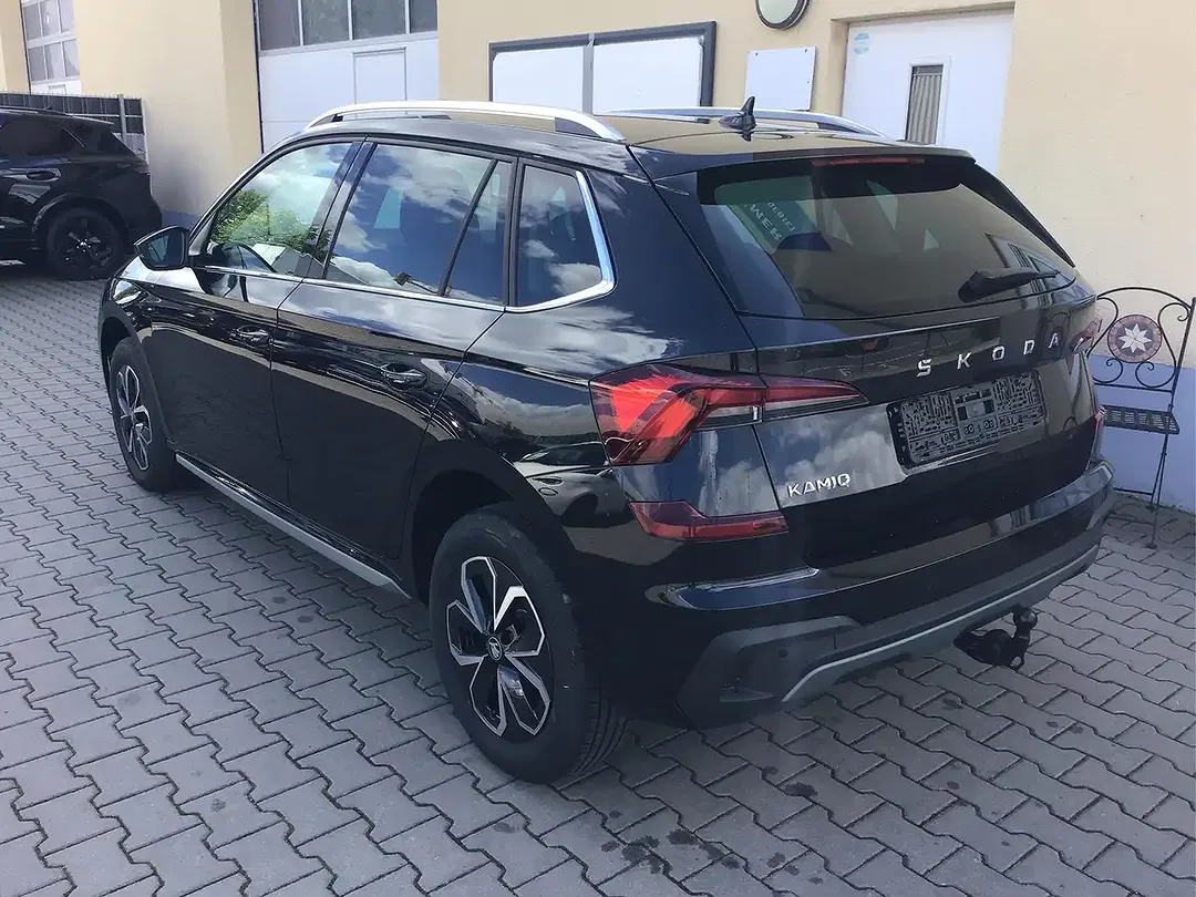 Skoda Kamiq - Thumbnail 4