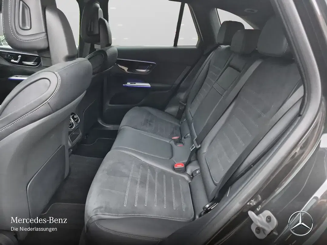 Mercedes-Benz GLC 200 - Thumbnail 11
