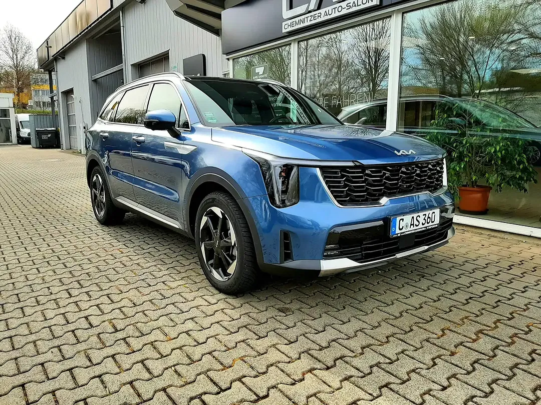 Kia Sorento - Thumbnail 4