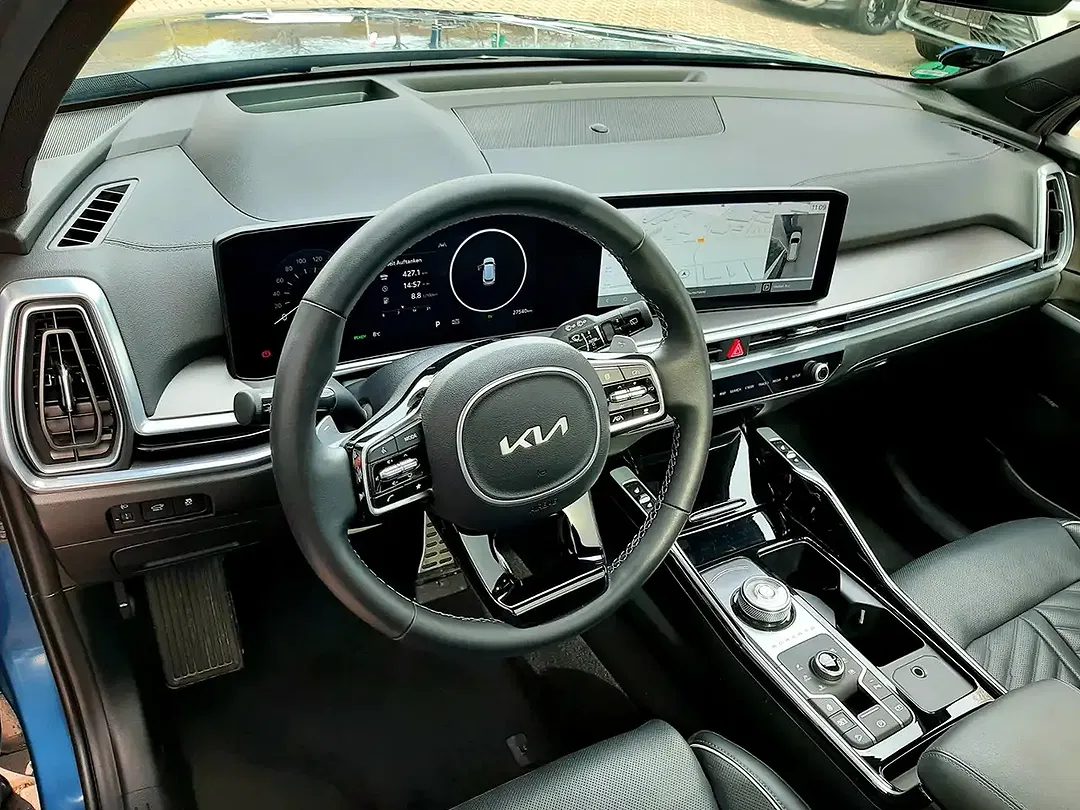 Kia Sorento - Thumbnail 8