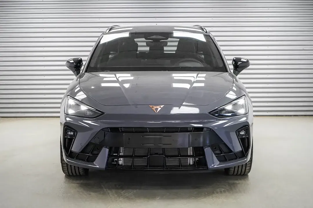 CUPRA Leon - Thumbnail 1