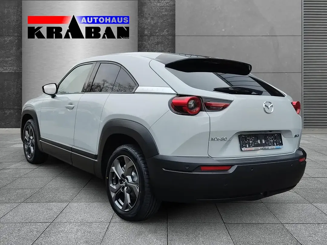 Mazda MX-30 - Thumbnail 4