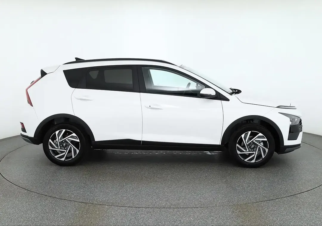 Hyundai BAYON - Thumbnail 6