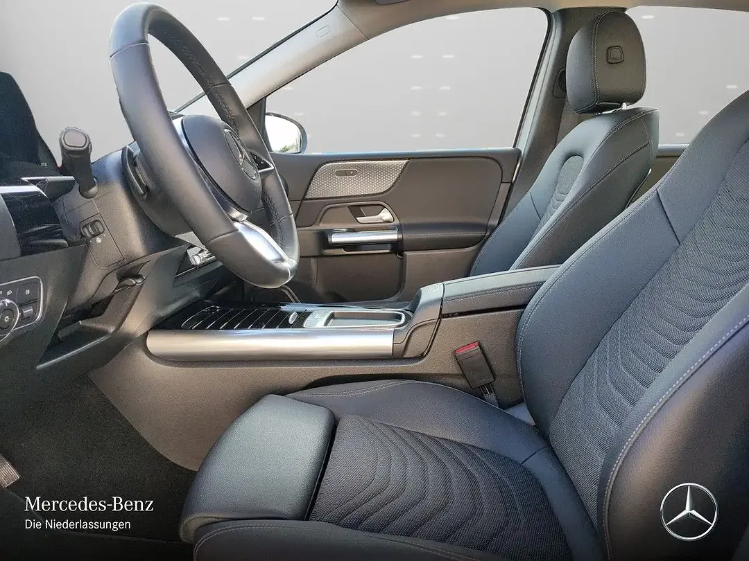 Mercedes-Benz B 180 - Thumbnail 10