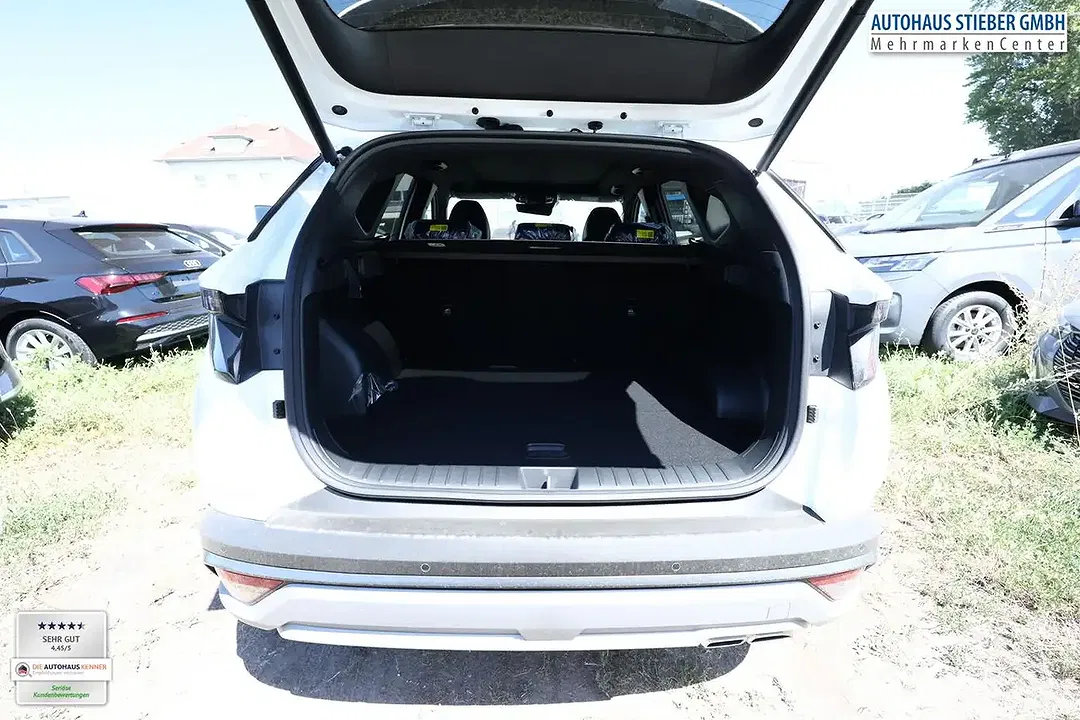 Hyundai TUCSON - Thumbnail 11