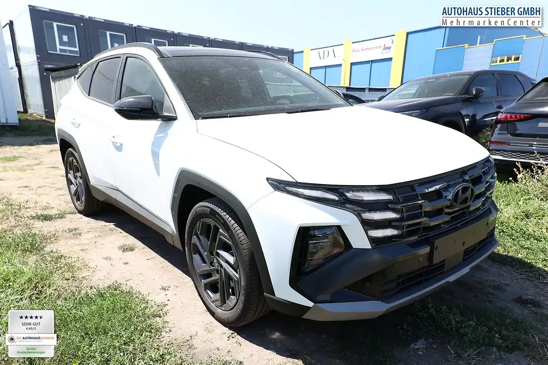 Hyundai TUCSON - Thumbnail 2