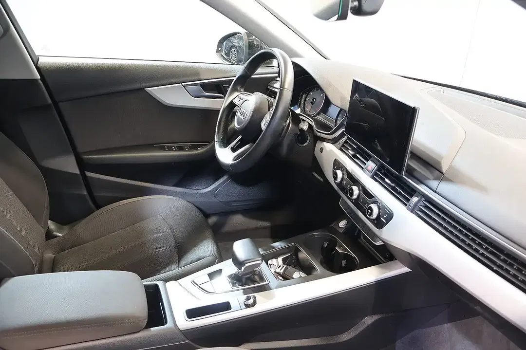 Audi A4 - Thumbnail 14