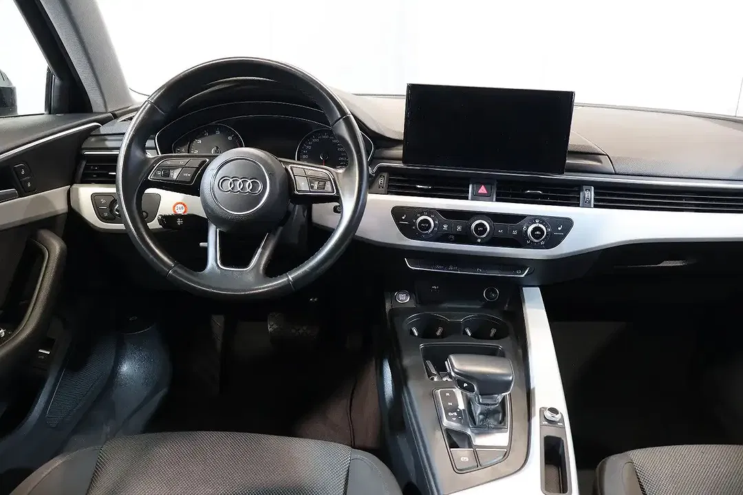 Audi A4 - Thumbnail 8