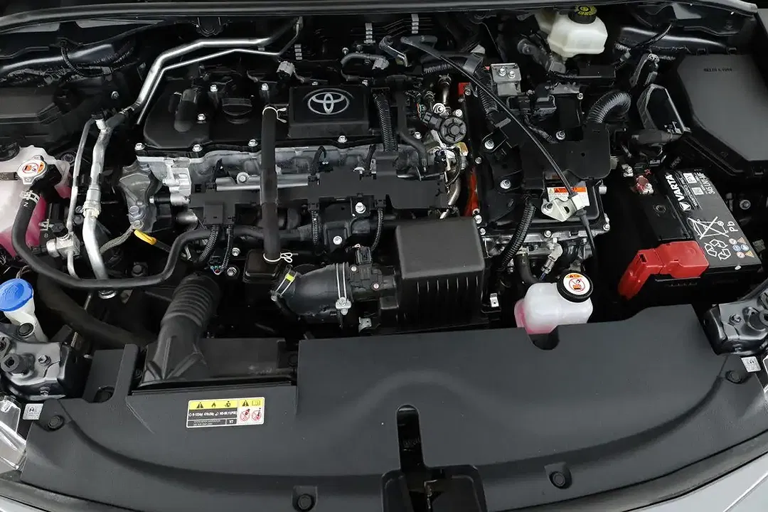 Toyota Corolla - Thumbnail 8
