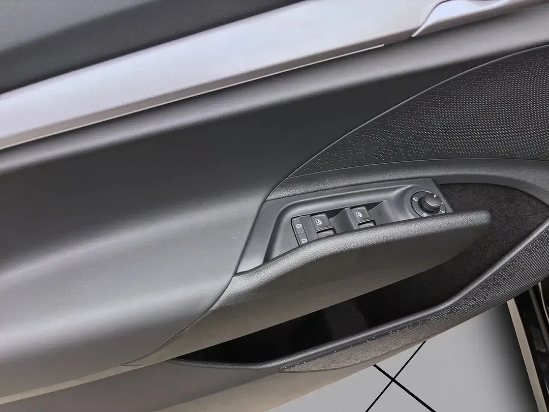 Skoda Enyaq - Thumbnail 11