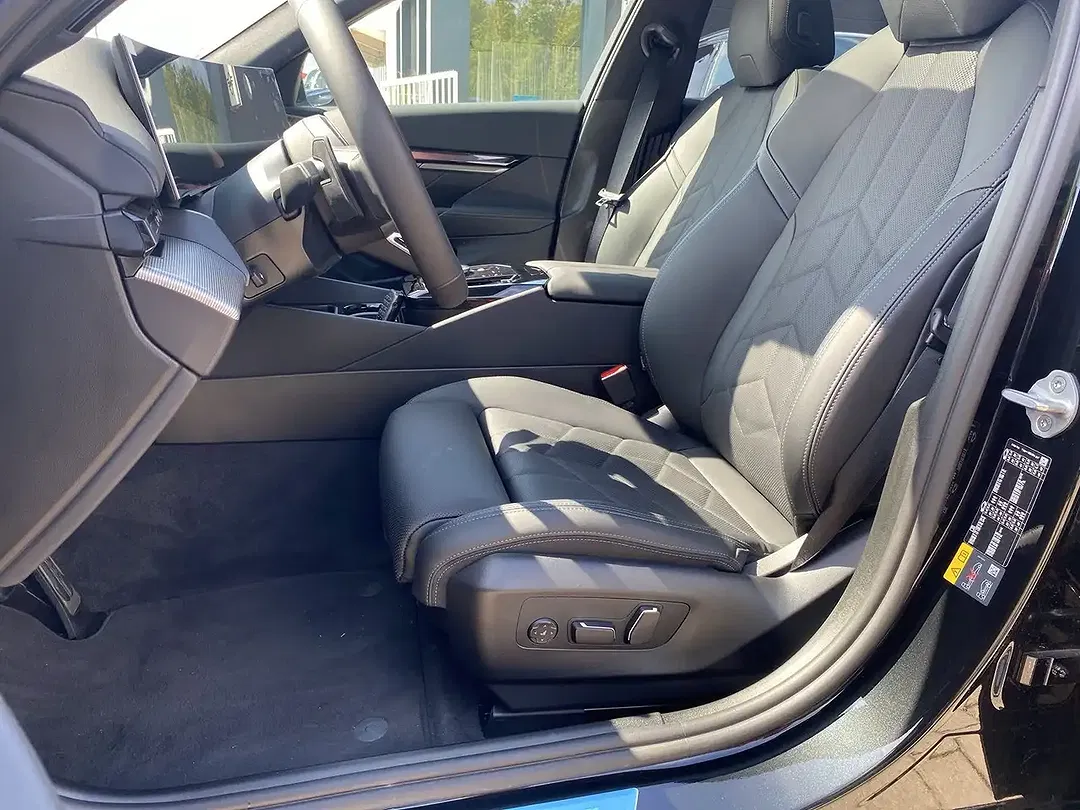 BMW 550 - Thumbnail 9