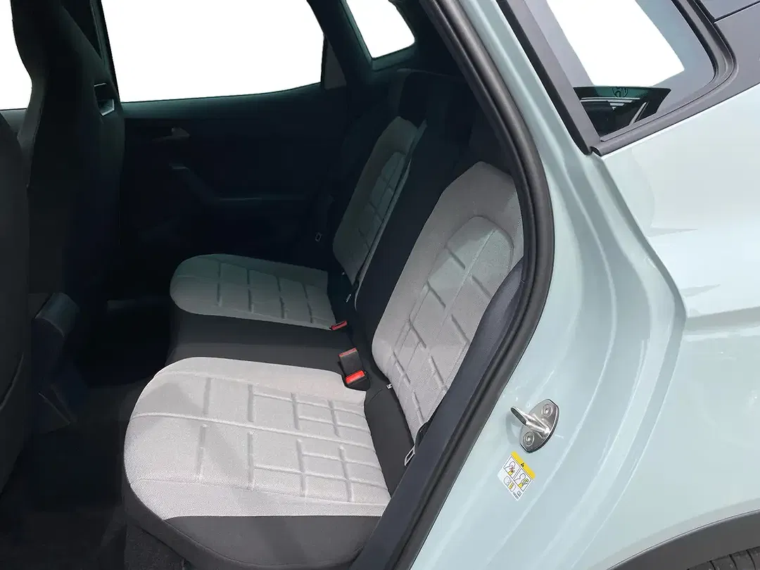SEAT Arona - Thumbnail 9