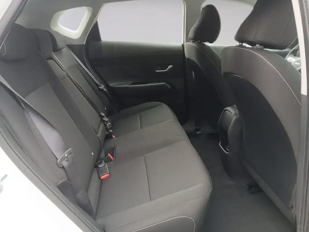 Hyundai KONA - Thumbnail 13