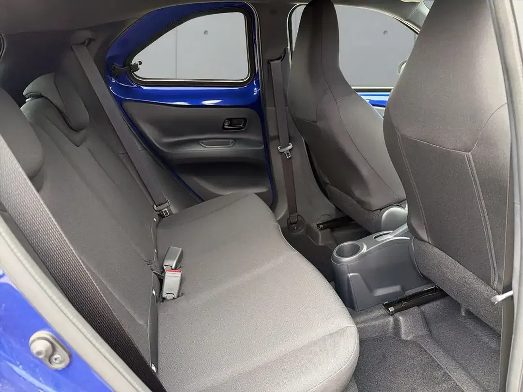 Toyota Aygo X - Thumbnail 10