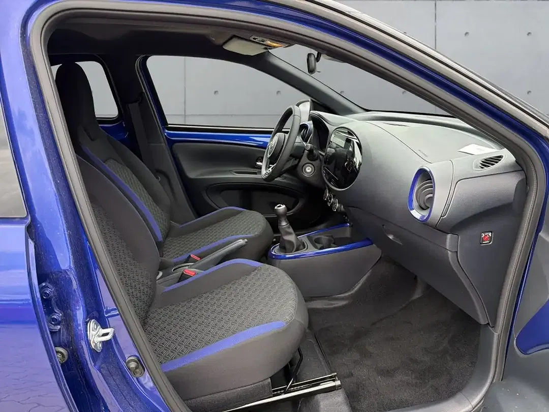 Toyota Aygo X - Thumbnail 9