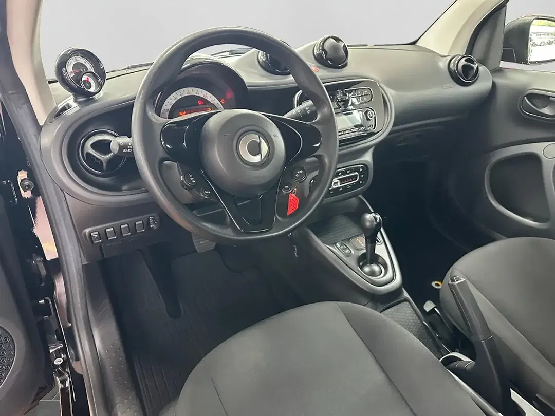 smart forTwo - Thumbnail 11