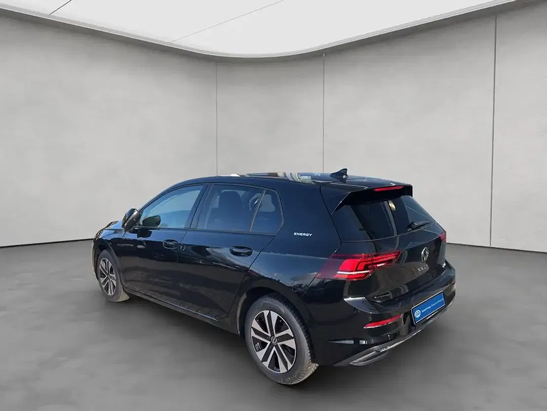 Volkswagen Golf - Thumbnail 3