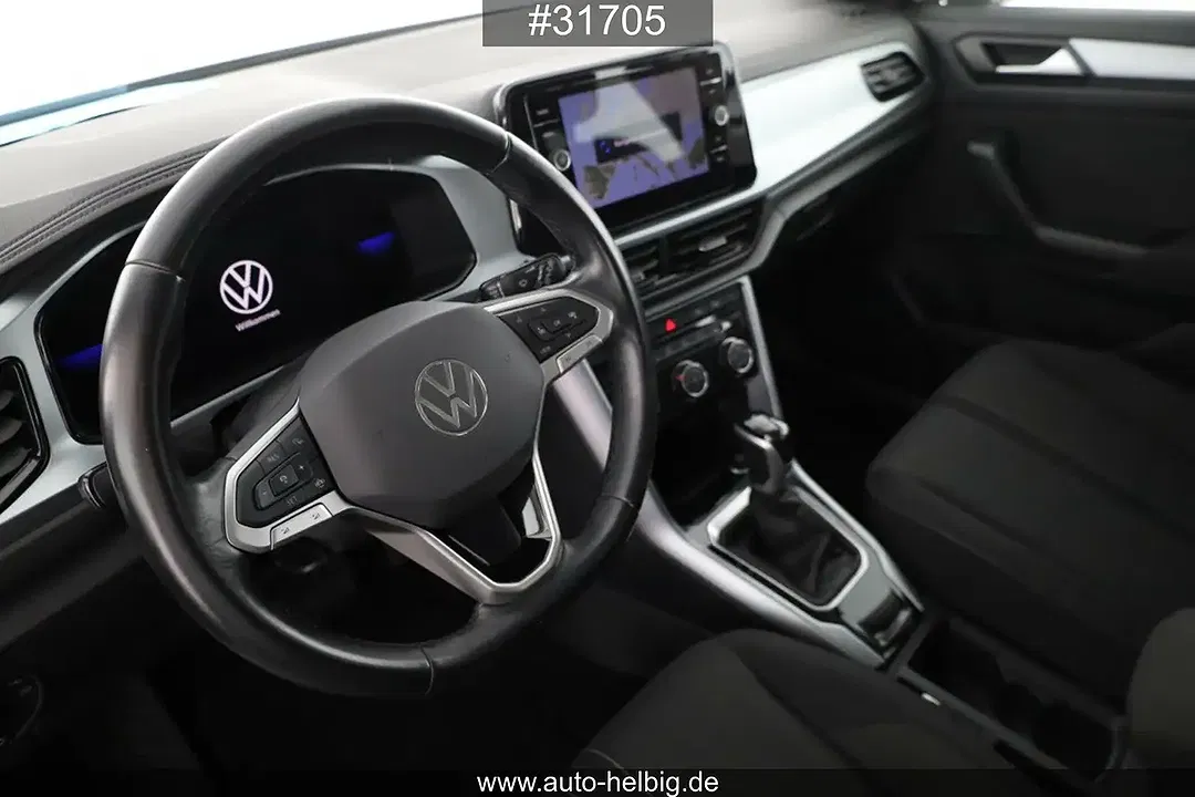 Volkswagen T-Roc - Thumbnail 10